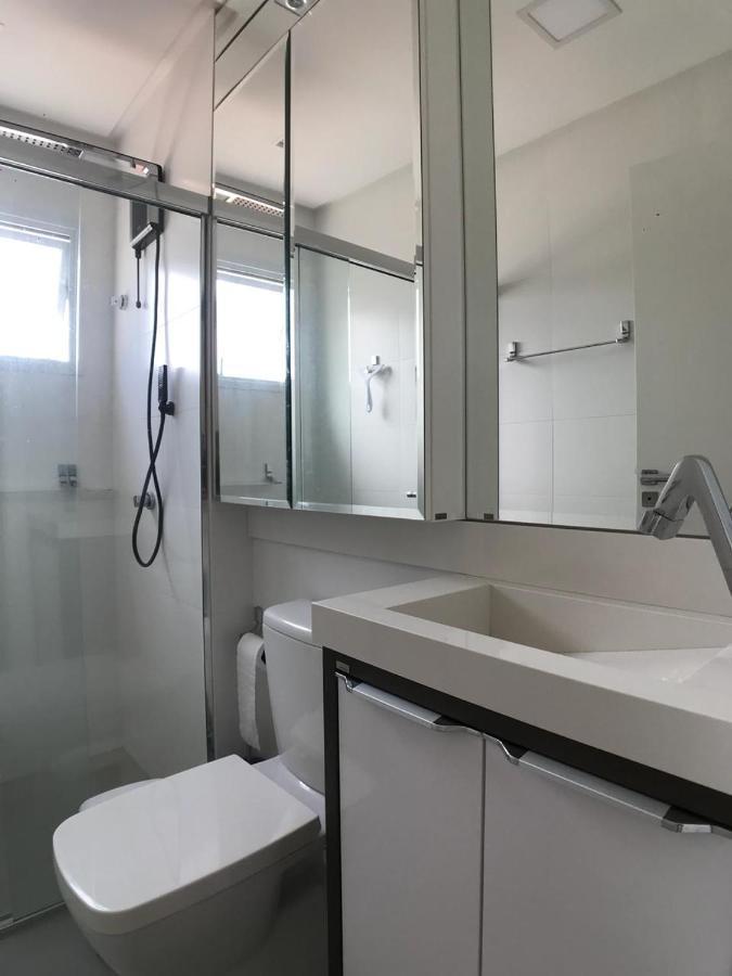 Appartamento Luxuoso Apartamento Com Vista Exclusiva Para O Mar Governador Celso Ramos Esterno foto