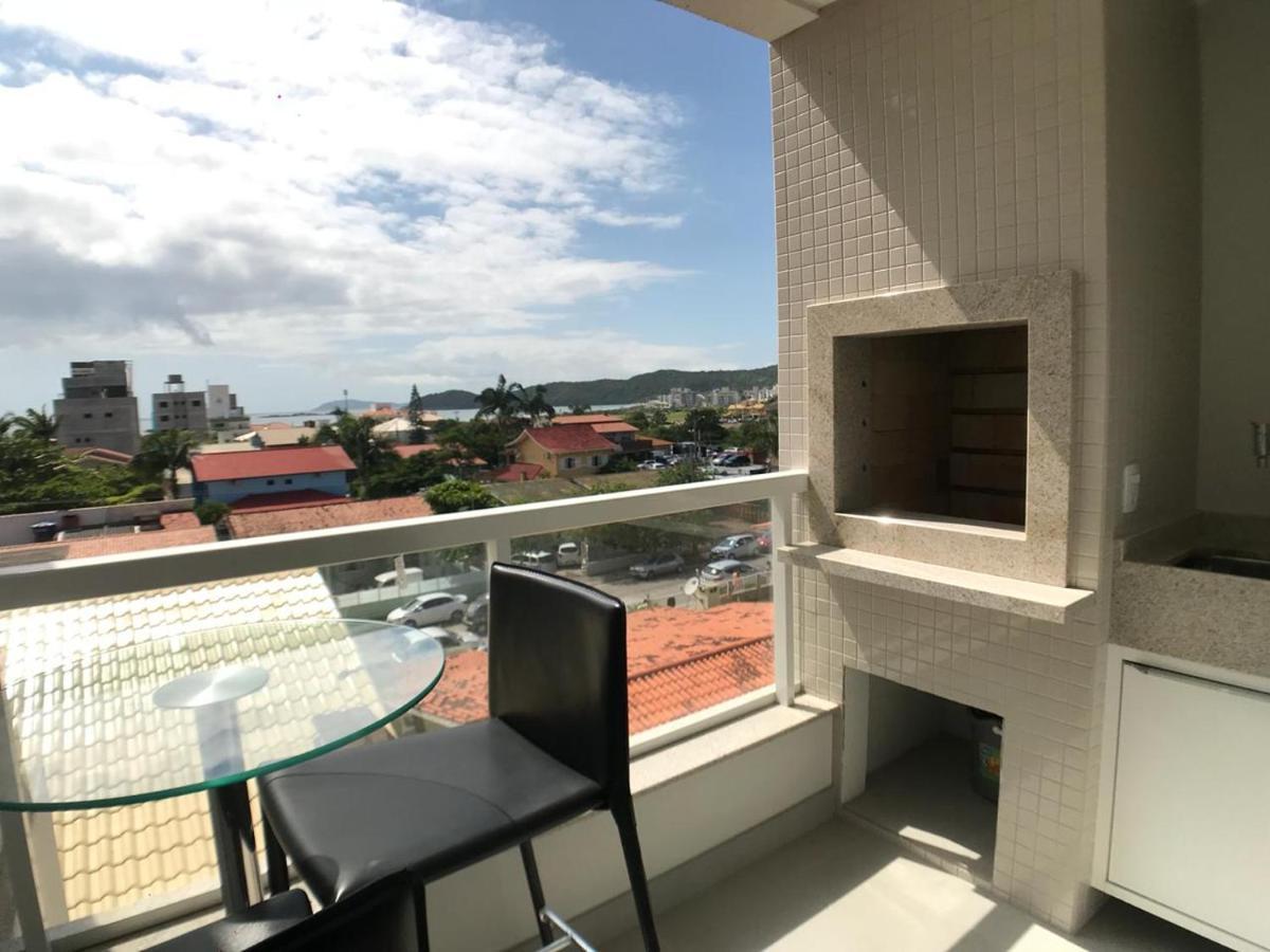 Appartamento Luxuoso Apartamento Com Vista Exclusiva Para O Mar Governador Celso Ramos Esterno foto